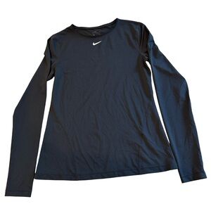 Nike Dri-FIT Black Long Sleeve Running Training Shirt Women’s Small